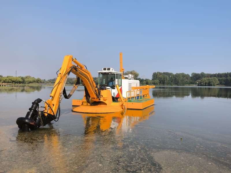 Wielofunkcyjna pogłębiarka amfibijna (900 m3/h) z pompą ssącą/wiadrem