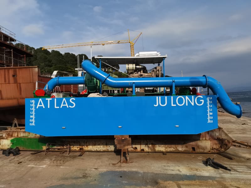 Pływająca stacja pompowa ze wspomaganiem pomp, wydłużająca odległość zrzutu pogłębiarki