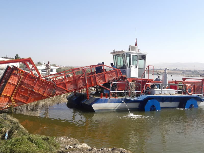 Automatyczny statek do czyszczenia wody/zbieracz chwastów wodnych/łódź do zbierania śmieci