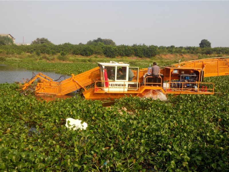 Automatyczny statek do czyszczenia wody/zbieracz chwastów wodnych/łódź do zbierania śmieci