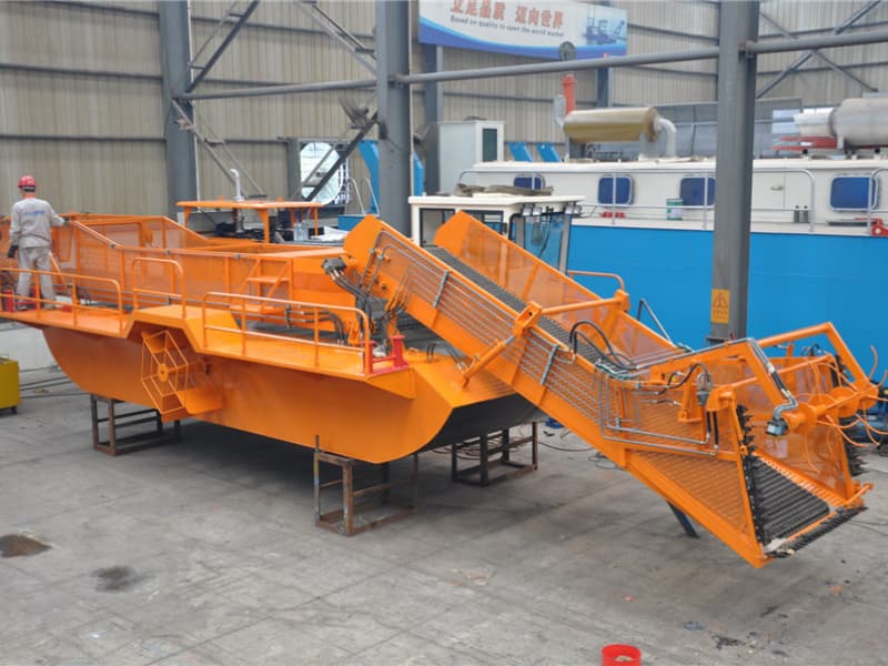 Automatyczny statek do czyszczenia wody/zbieracz chwastów wodnych/łódź do zbierania śmieci